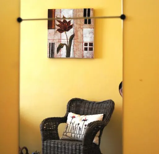 Alma Clara Bed & Breakfast 3*